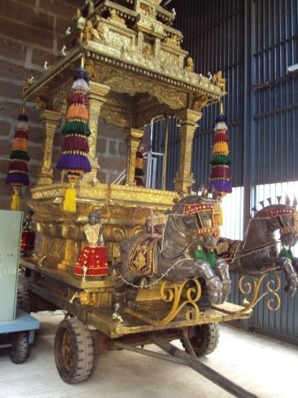 Golden chariot - Thanga ratham