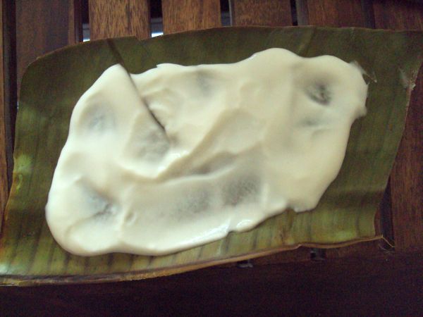 spread the rice paste